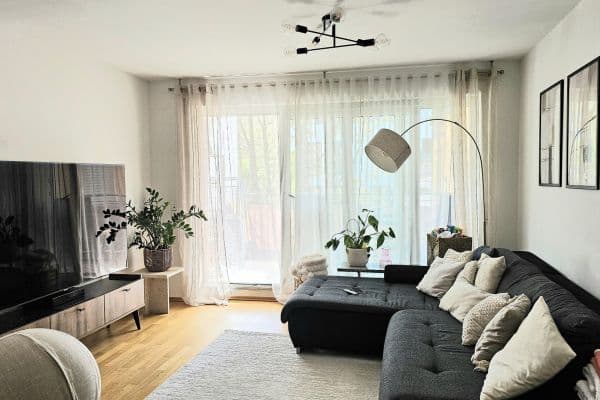 Pronájem bytu 3+1 83 m², Türkenstrasse 29c, München, Bavorsko Pronájem bytu 3+1 83 m², Türkenstrasse 29c, München, Bavorsko
