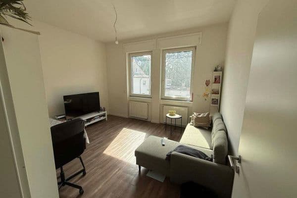 Pronájem bytu 2+1 45 m², Schmidtbornstraße 8, Frankfurt am Main Pronájem bytu 2+1 45 m², Schmidtbornstraße 8, Frankfurt am Main