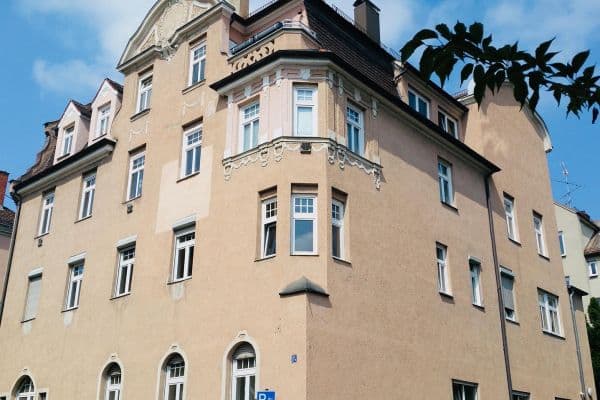 Pronájem bytu 3+1 75 m², kurze Wertachstr. 1 1/2, Augsburg, Bavorsko Pronájem bytu 3+1 75 m², kurze Wertachstr. 1 1/2, Augsburg, Bavorsko
