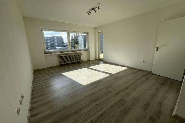 Pronájem bytu 1+1 44 m², Mainstraße 2, Heiligenhaus Pronájem bytu 1+1 44 m², Mainstraße 2, Heiligenhaus
