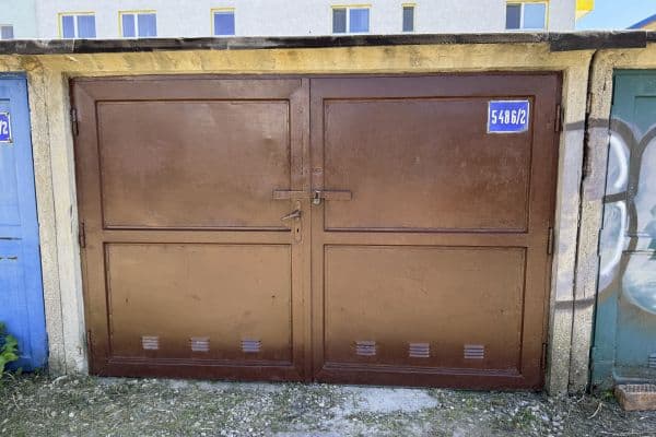 Pronájem garáže 18 m², Ružinov Pronájem garáže 18 m², Ružinov