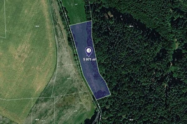 Prodej pozemku 2.388 m², Vinařice Prodej pozemku 2.388 m², Vinařice