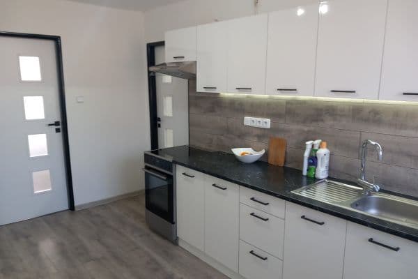 Pronájem bytu 2+1 60 m², Obránců míru, Březnice Pronájem bytu 2+1 60 m², Obránců míru, Březnice