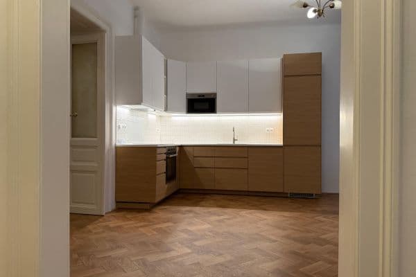 Pronájem bytu 4+kk 85 m², Záhořanského, Praha Pronájem bytu 4+kk 85 m², Záhořanského, Praha