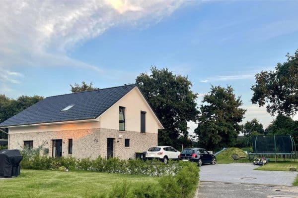 Prodej domu 147 m², pozemek 781 m², Hennstedt Prodej domu 147 m², pozemek 781 m², Hennstedt