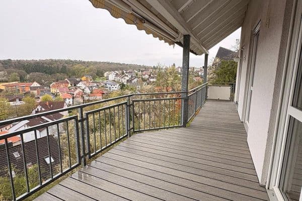 Pronájem bytu 4+1 134 m², Würzburg Oberdürrbach Pronájem bytu 4+1 134 m², Würzburg Oberdürrbach