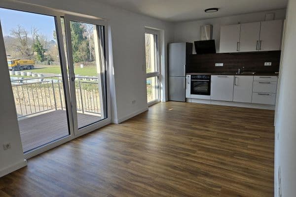 Pronájem bytu 2+1 52 m², Westheimer Straße 3, Hofgeismar Pronájem bytu 2+1 52 m², Westheimer Straße 3, Hofgeismar