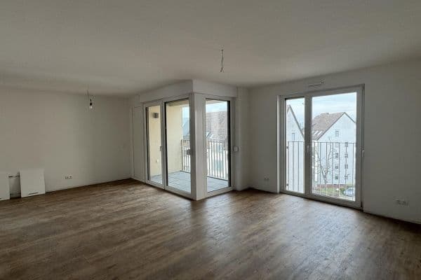 Pronájem bytu 4+1 102 m², Offenbach am Main Pronájem bytu 4+1 102 m², Offenbach am Main