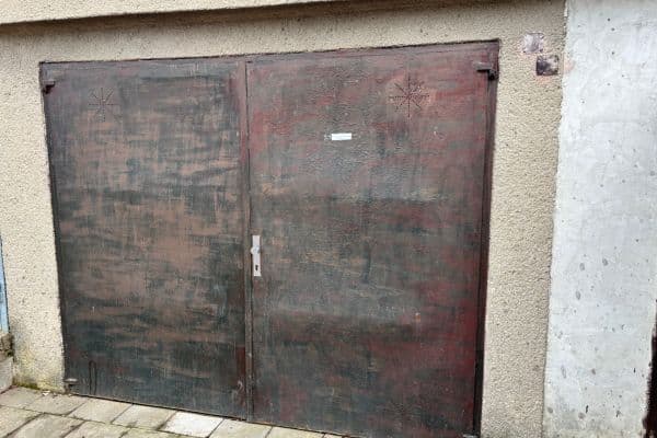 Prodej garáže 20 m², Moravany Prodej garáže 20 m², Moravany