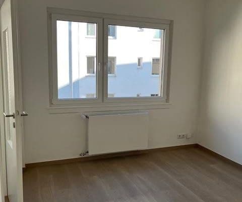 Pronájem bytu 1+1 33 m², Porzellanhofstr. 10, Frankfurt am Main, Hessen Pronájem bytu 1+1 33 m², Porzellanhofstr. 10, Frankfurt am Main, Hessen