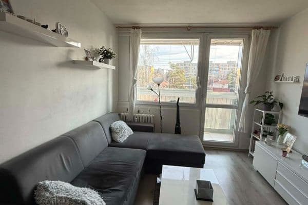 Pronájem bytu 2+kk 54 m², Teplická, Praha Pronájem bytu 2+kk 54 m², Teplická, Praha