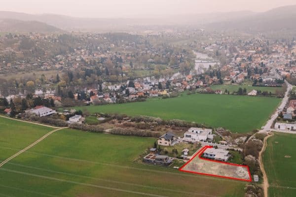 Prodej pozemku 1.594 m², Pod Vrážkou, Řevnice Prodej pozemku 1.594 m², Pod Vrážkou, Řevnice