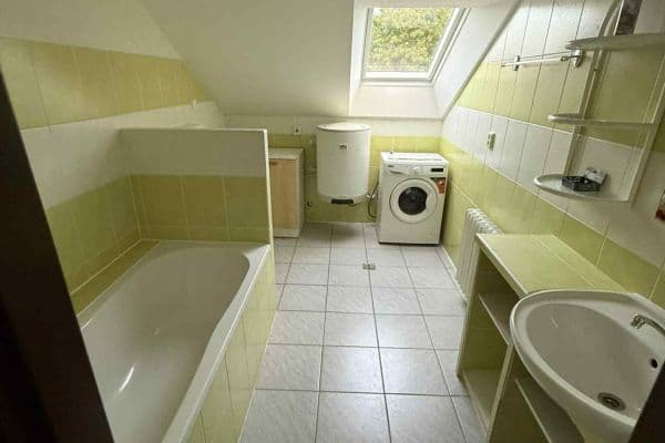 Pronájem bytu 3+1 110 m², Za Dráhou, Bystřice pod Hostýnem Pronájem bytu 3+1 110 m², Za Dráhou, Bystřice pod Hostýnem