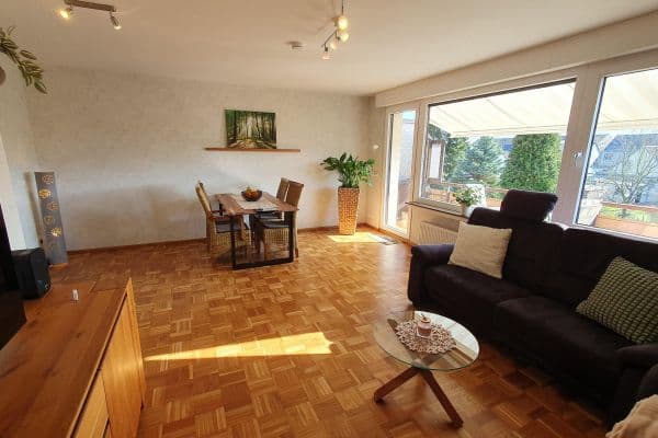 Pronájem bytu 2+1 60 m², Essen Pronájem bytu 2+1 60 m², Essen
