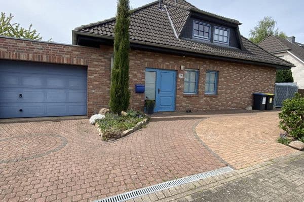 Prodej domu 208 m², pozemek 585 m², Hannover, Dolní Sasko Prodej domu 208 m², pozemek 585 m², Hannover, Dolní Sasko