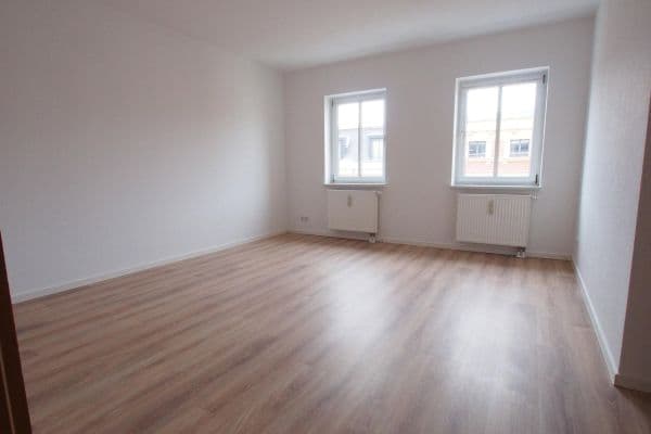 Pronájem bytu 2+1 59 m², Thomasiusstraße 13, Halle, Sasko-Anhaltsko Pronájem bytu 2+1 59 m², Thomasiusstraße 13, Halle, Sasko-Anhaltsko
