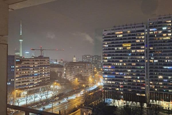 Pronájem bytu 2+1 49 m², Mitte Berlin, Berlín Pronájem bytu 2+1 49 m², Mitte Berlin, Berlín