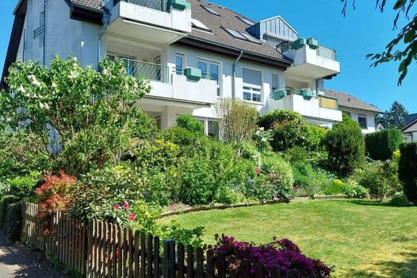Prodej bytu 3+1 94 m², Solingen Prodej bytu 3+1 94 m², Solingen