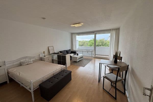 Pronájem bytu 1+1 50 m², Steimbker Hof 9, Hannover, Dolní Sasko Pronájem bytu 1+1 50 m², Steimbker Hof 9, Hannover, Dolní Sasko