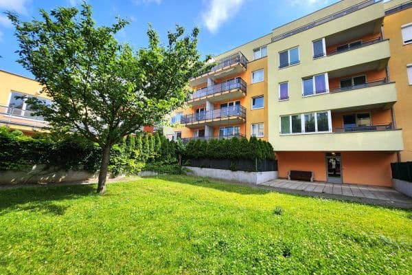 Prodej bytu 2+kk 46 m², Werichova, Praha Prodej bytu 2+kk 46 m², Werichova, Praha
