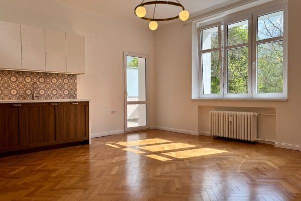Pronájem bytu 2+kk 60 m², Obora, Vlašim, Středočeský kraj Pronájem bytu 2+kk 60 m², Obora, Vlašim, Středočeský kraj