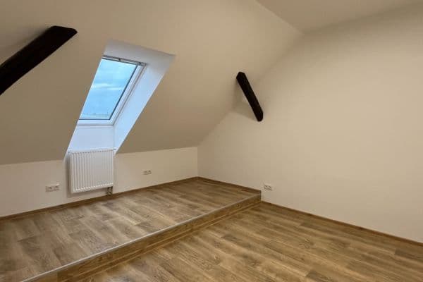 Pronájem bytu 3+1 60 m², Svitavská, Brno Pronájem bytu 3+1 60 m², Svitavská, Brno