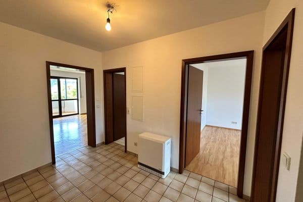 Pronájem bytu 3+1 77 m², Im Hopfengarten, Trier Pronájem bytu 3+1 77 m², Im Hopfengarten, Trier