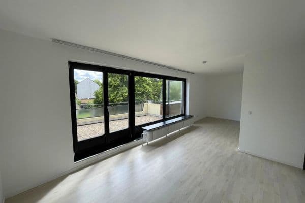 Prodej bytu 3+1 87 m², Hamburg, Hamburg Prodej bytu 3+1 87 m², Hamburg, Hamburg