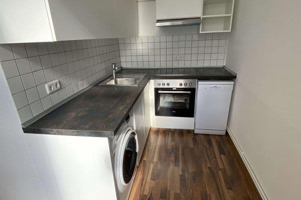 Pronájem bytu 2+1 58 m², Hannover, Dolní Sasko Pronájem bytu 2+1 58 m², Hannover, Dolní Sasko