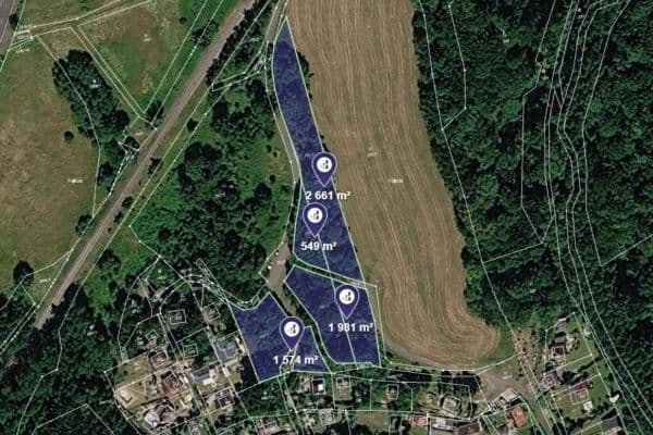 Prodej pozemku 6.765 m², Velké Chvojno Prodej pozemku 6.765 m², Velké Chvojno