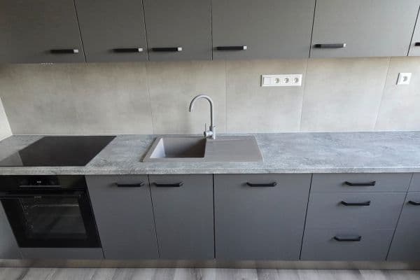 Prodej bytu 3+1 76 m², Krymská, Brno Prodej bytu 3+1 76 m², Krymská, Brno