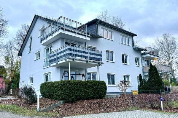 Pronájem bytu 2+1 74 m², Dämeritzstraße 5a, Erkner Pronájem bytu 2+1 74 m², Dämeritzstraße 5a, Erkner