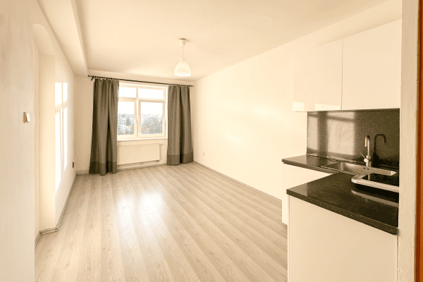 Pronájem bytu 1+kk 26 m², Okružní, Brno Pronájem bytu 1+kk 26 m², Okružní, Brno