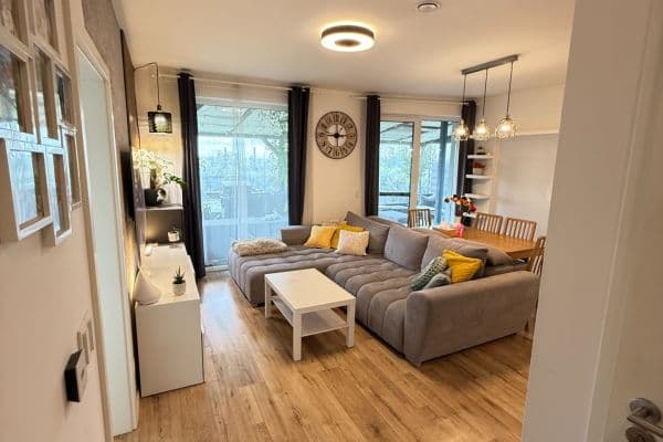 Pronájem bytu 3+1 65 m², Tupého, Bratislava Pronájem bytu 3+1 65 m², Tupého, Bratislava