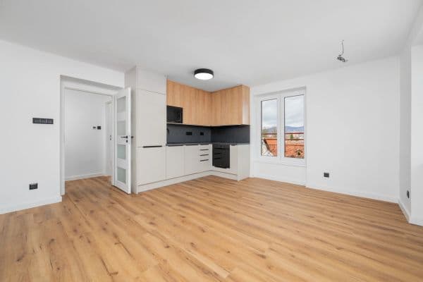 Pronájem bytu 3+kk 55 m², Zahradní, Liberec Pronájem bytu 3+kk 55 m², Zahradní, Liberec