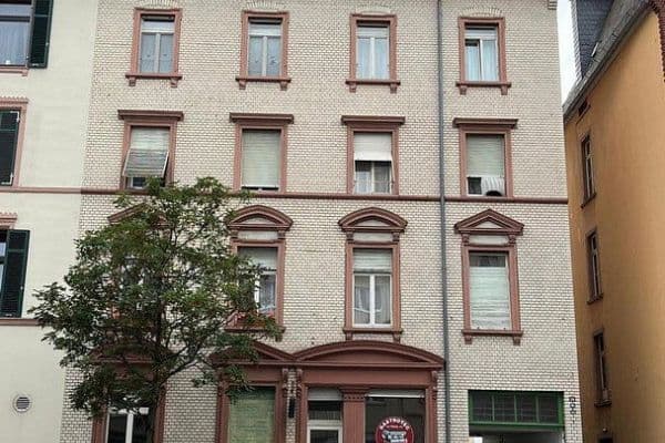 Pronájem bytu 5+1 100 m², Lamboystr. 16a, Hanau Pronájem bytu 5+1 100 m², Lamboystr. 16a, Hanau