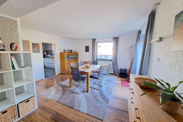 Pronájem bytu 3+kk 133 m², Gelsenkirchen Pronájem bytu 3+kk 133 m², Gelsenkirchen