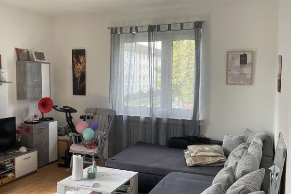 Pronájem bytu 2+1 57 m², Grütterstraße 11, Hameln Pronájem bytu 2+1 57 m², Grütterstraße 11, Hameln
