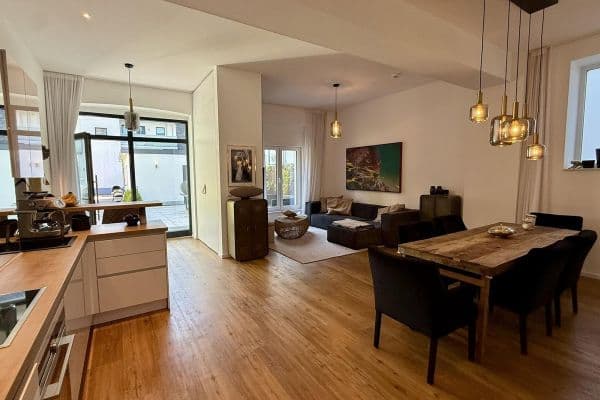 Prodej bytu 3+kk 135 m², Hamburg, Hamburg Prodej bytu 3+kk 135 m², Hamburg, Hamburg