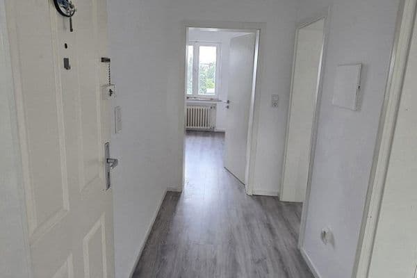 Pronájem bytu 3+1 110 m², Korschenbroich Pronájem bytu 3+1 110 m², Korschenbroich