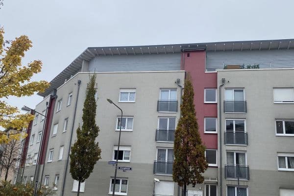 Pronájem bytu 3+1 93 m², Renettenstr. 2, Frankfurt, Hessen Pronájem bytu 3+1 93 m², Renettenstr. 2, Frankfurt, Hessen