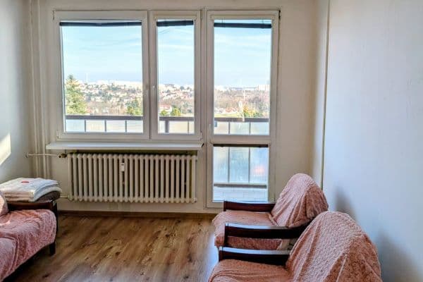 Pronájem bytu 3+1 56 m², Štichova, Praha Pronájem bytu 3+1 56 m², Štichova, Praha