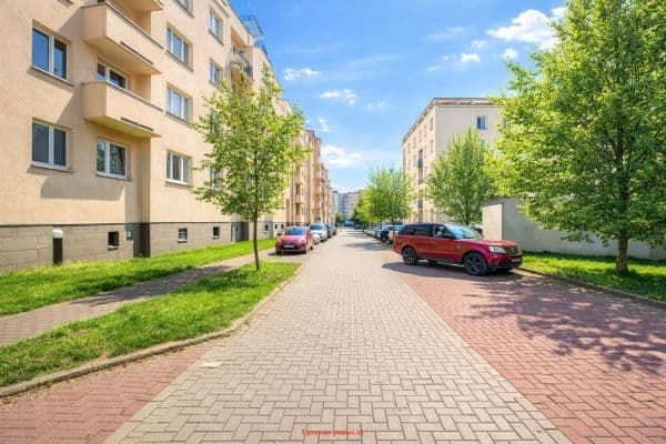 Pronájem garáže, Ostrčilova, Ostrava-Mor.Ostrava Pronájem garáže, Ostrčilova, Ostrava-Mor.Ostrava