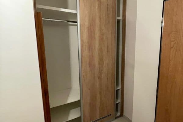 Pronájem bytu 2+kk 55 m², Honzíkova, Praha Pronájem bytu 2+kk 55 m², Honzíkova, Praha
