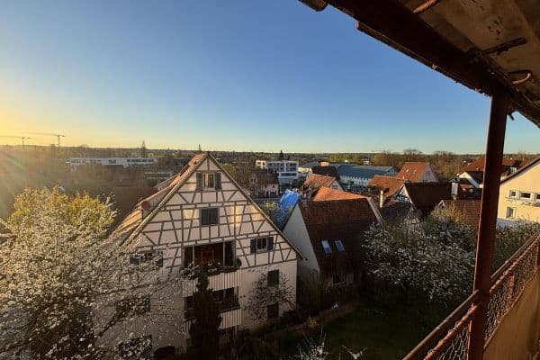 Pronájem bytu 5+1 117 m², Stuttgarter Straße 5, Herrenberg Pronájem bytu 5+1 117 m², Stuttgarter Straße 5, Herrenberg