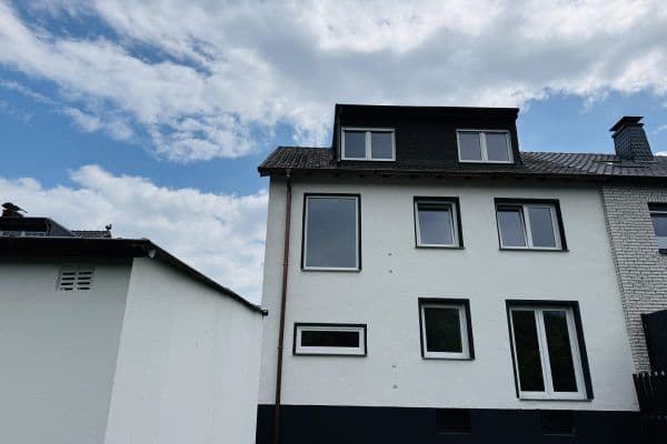 Prodej domu 165 m², pozemek 488 m², In den Tannen 19, Lünen, Severní Porýní-Vestfálsko Prodej domu 165 m², pozemek 488 m², In den Tannen 19, Lünen, Severní Porýní-Vestfálsko