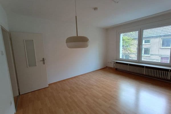 Pronájem bytu 4+1 81 m², Splintstraße 2, Dortmund Pronájem bytu 4+1 81 m², Splintstraße 2, Dortmund