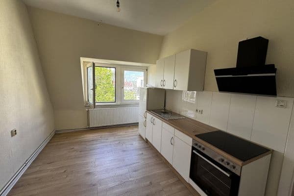 Pronájem bytu 2+1 60 m², Liebigstr. 74, Osnabrück, Dolní Sasko Pronájem bytu 2+1 60 m², Liebigstr. 74, Osnabrück, Dolní Sasko