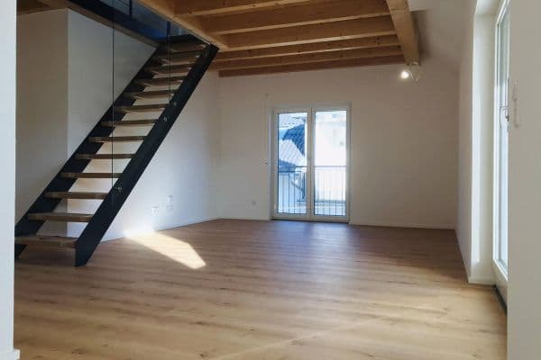 Prodej bytu 3+kk 85 m², Horb am Neckar, Bádensko-Württembersko Prodej bytu 3+kk 85 m², Horb am Neckar, Bádensko-Württembersko
