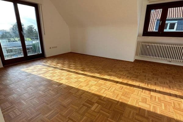 Pronájem bytu 4+1 82 m², Bad Vilbel Pronájem bytu 4+1 82 m², Bad Vilbel